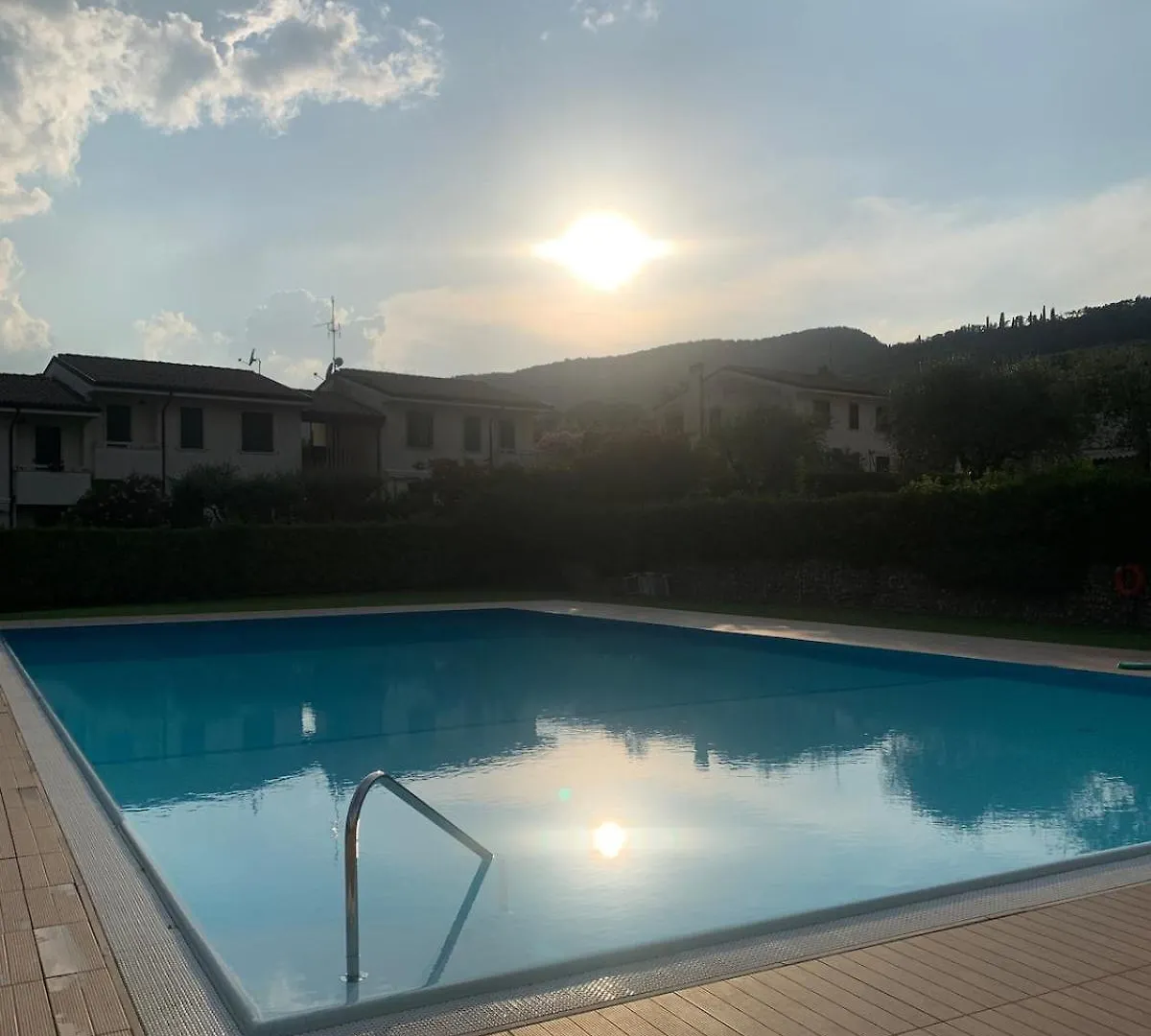 Ca Leo In Garda, Relax & Pool公寓 公寓